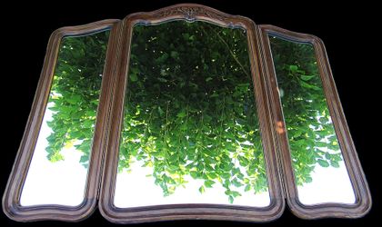 Vintage White Furniture Co. "Chateau" Solid Wood Tri-Fold Mirror (1986)