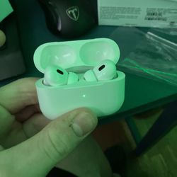 Apple AirPods  Pro Generation 2
