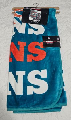 NFL Miami Dolphins Double-Sided Fleece Throw Blanket