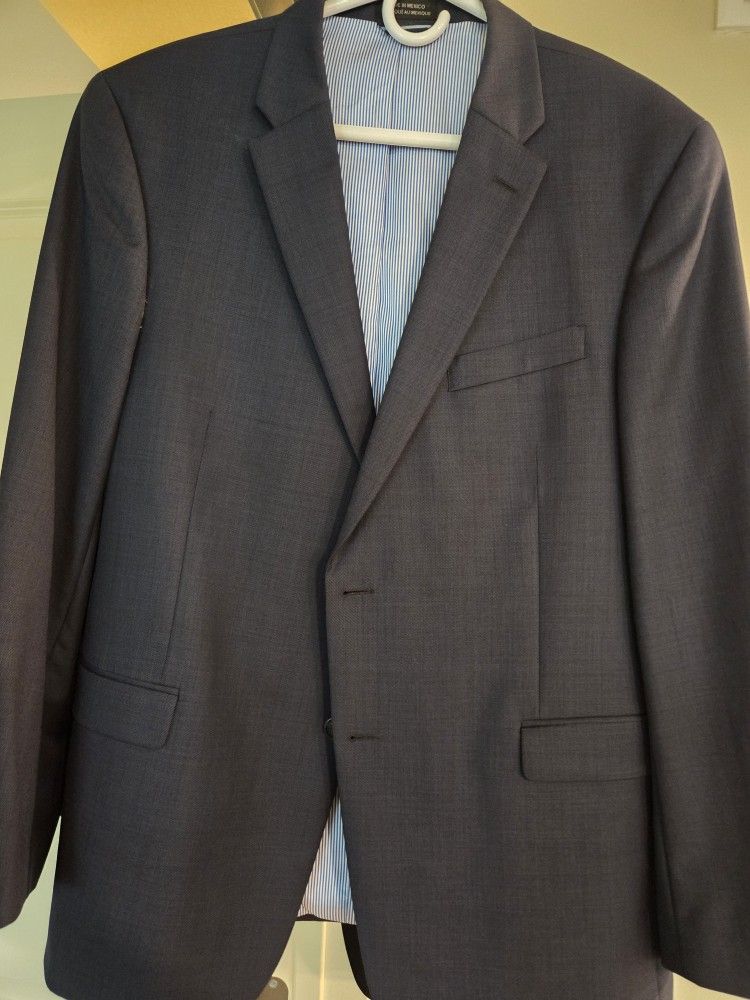 Brand New Tommy Hilfiger Suit Jacket 44R