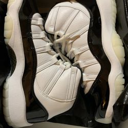 Jordan 11 Gratitude 