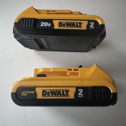 DEWALT 20V MAX Compact Lithium-Ion 2.0Ah Battery Pack (2 Pack) BRAND NEW 