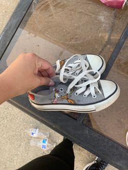 Dr suess converse size 11