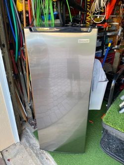 freezer Frigidaire