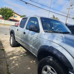 2002 Toyota Tacoma  Preruner