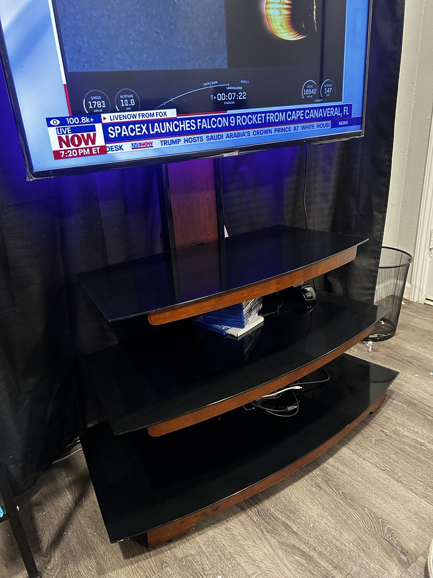 Modern TV stand 