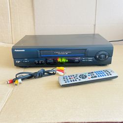 Panasonic PV-V4611 4 Head Omnivision Hi-Fi VHS VCR Remote Control AV Cable Works