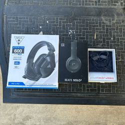 Headphones 