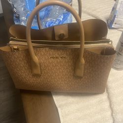 Micheal Kors Bag