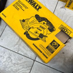 Dewalt 20v 6-1/2 Inch Circular Saw