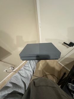 XBOX ONE S 500 GB