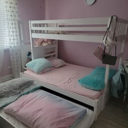 Bunk bed + full size mattress