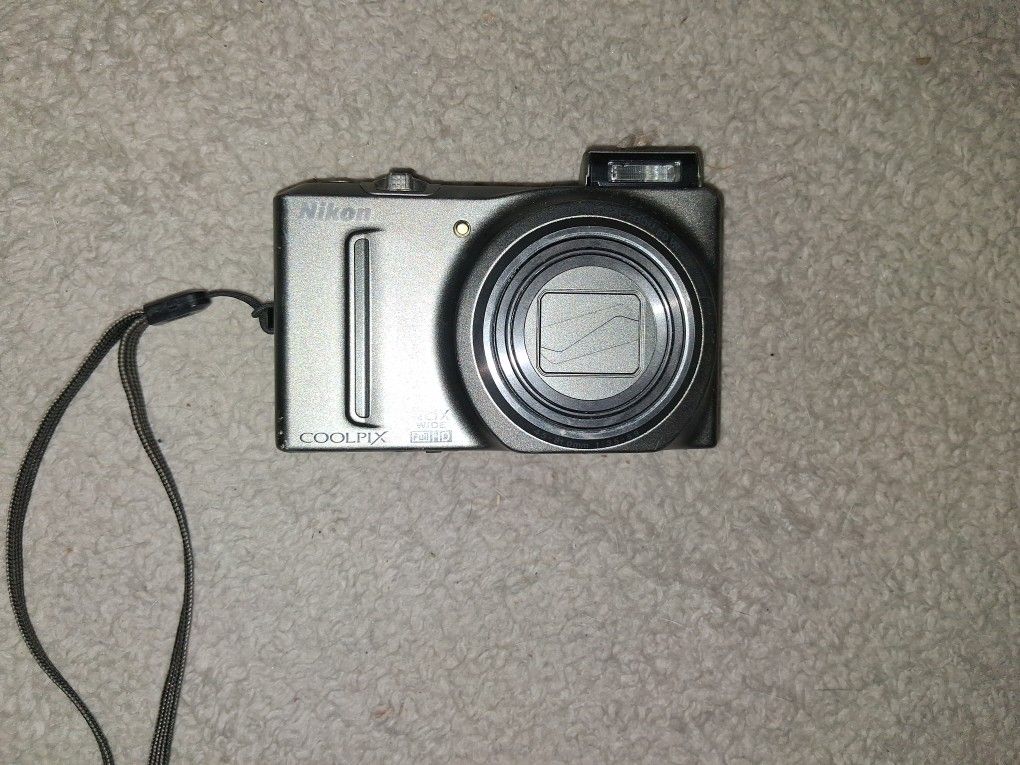 NIKON COOLPIX S9100 18X