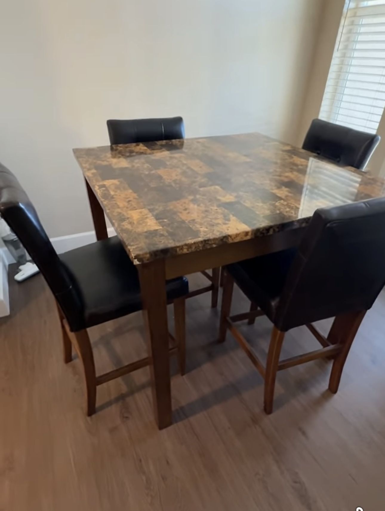 Dining Table With Chairs 