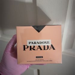 Prada Paradoxe Intense