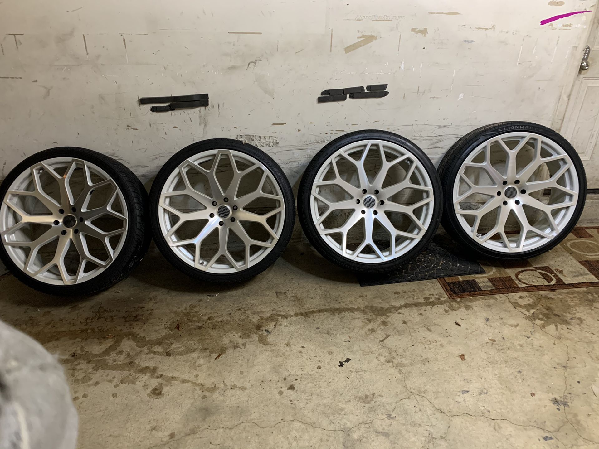 26" Cadillac GMC Chevy Wheels Rims