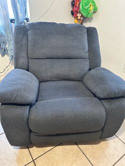 Recliner chair