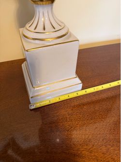 Ceramic table lamps
