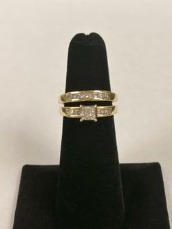 14K YELLOW GOLD WEDDING SET WITH DIAMONDS