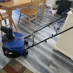 Snow Joe -  Electric Snow Blower: Used 4 Times SJ623E