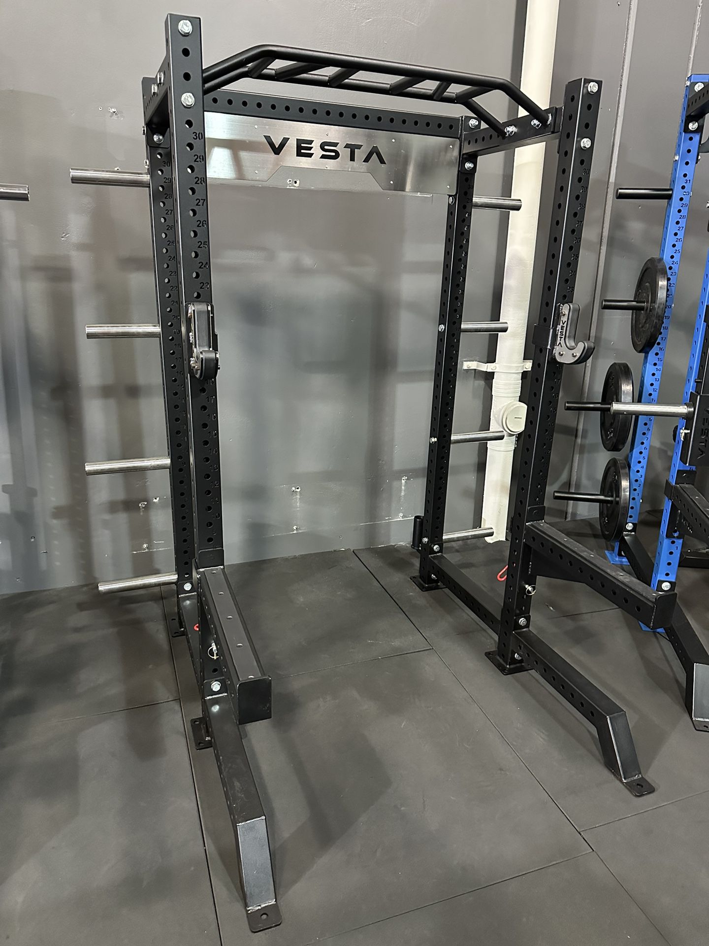 Vesta Fitness HR1000 | Adjustable Bench | 230lb Bumpers Olympic Weight | 7ft Olympic Barbell | Fitness | Gym Equipment | FREE DELIVERY 🚚 