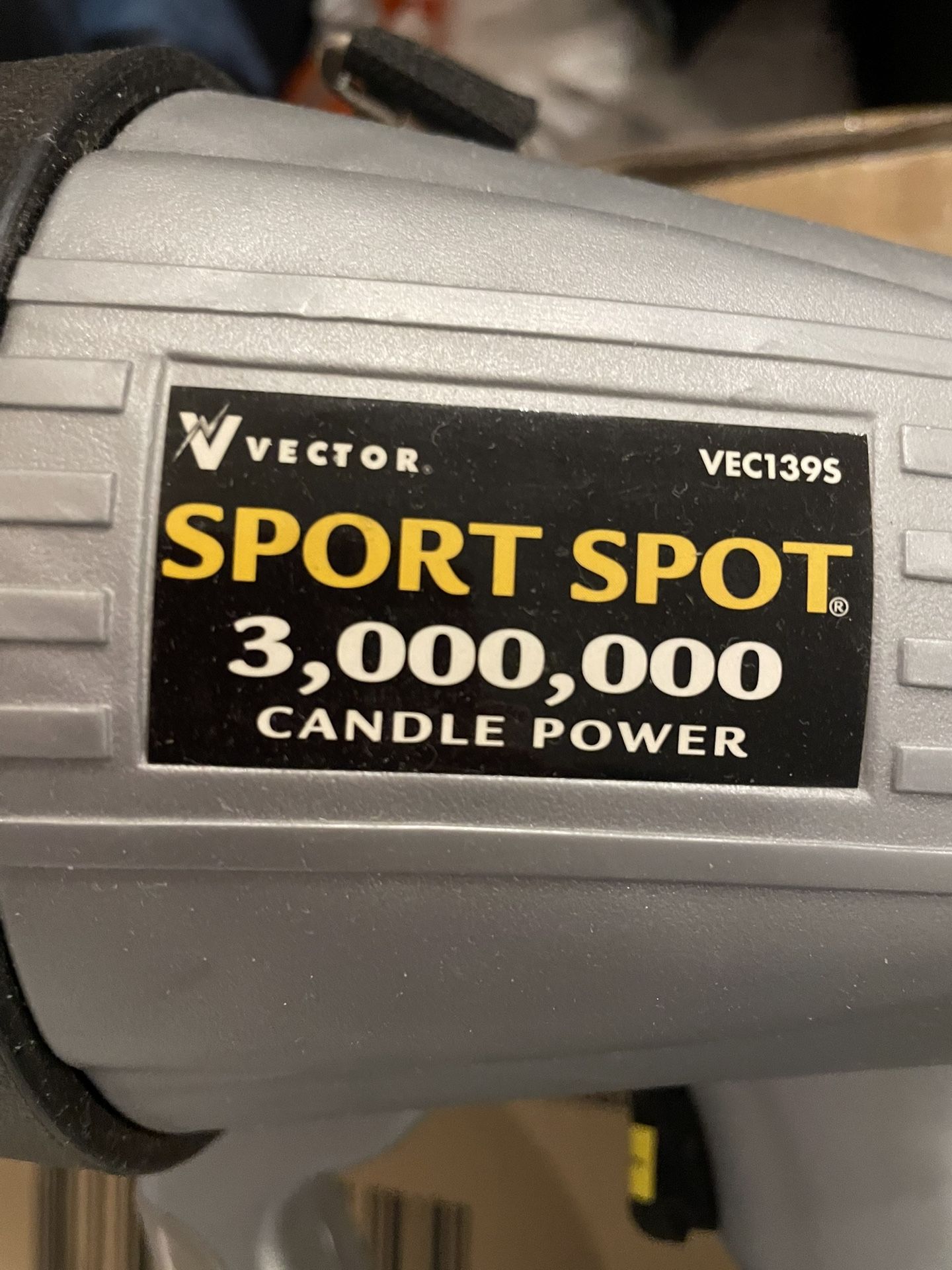 Rare! Vector Vec 1395 Mega Sport Spot--3 Million Candlepower Spotlight!