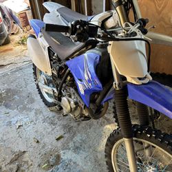 2016 Ttr230