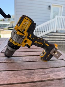 TOOL ONLY DeWalt HAMMER DRILL 20V MAX Brushless FLEXVOLT ADVANTAGE