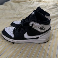 Air Jordan 1 Mid