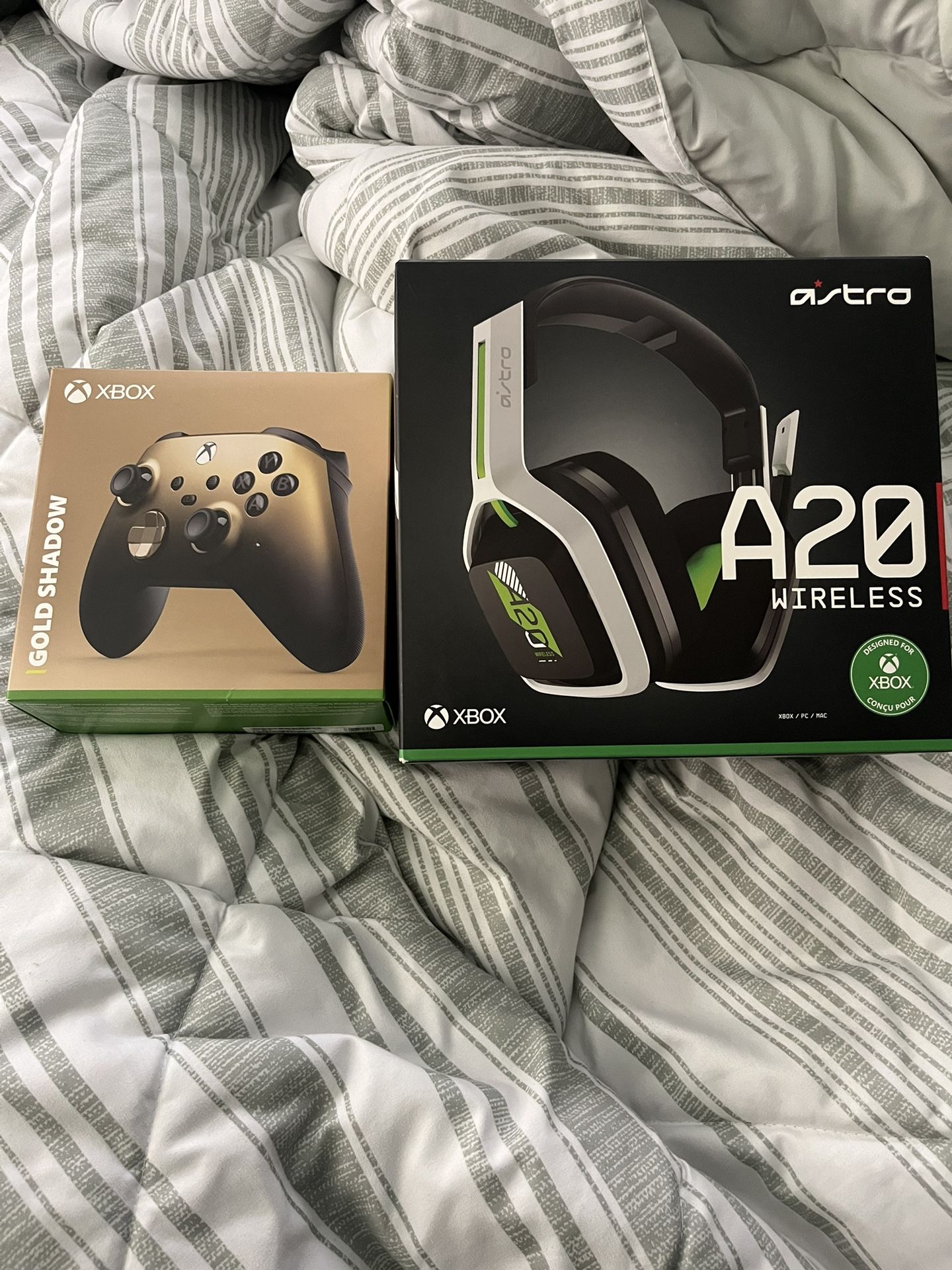 Xbox series S Gaming setup