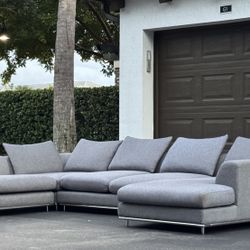 🛋️ Sectional Couch/Sofa - Modular - Linen -  Perazzi - Delivery Available 🚛