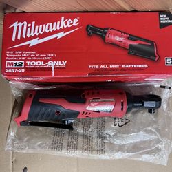 Milwaukee M12 3/8” Ratchet (Tool Only)