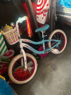 Schwinn girls bike 16”
