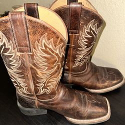 Cody James cowboy boots
