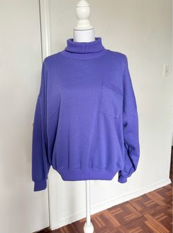 Vintage purple long sleeve sweatshirt with pocket size large