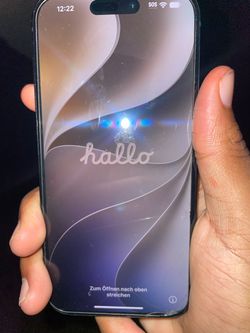 Apple iPhone 15