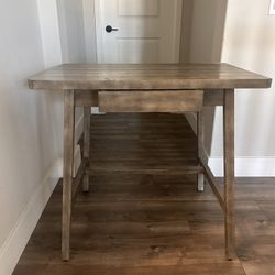 Small Mateo Pottery Barn Desk 