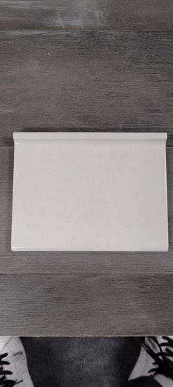Daltile 6x8 Rnd Top Cove