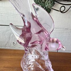 L.E. Smith pink glass bird figurine