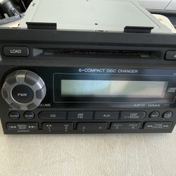 Honda Ridgeline 2013 Radio 6 CD Changer