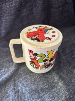 Vintage RARE Walt Disney Mickey Time Kids Plastic Cup with Lid