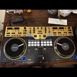 Pioneer DJ DDJ-REV7-N Edition Gold