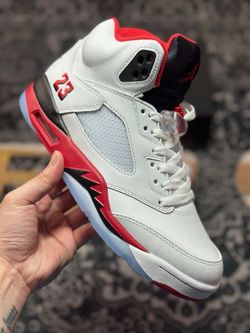Air Jordan 5 Retro ”Fire Red Black Tongue