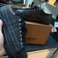 Burberry Shoes
