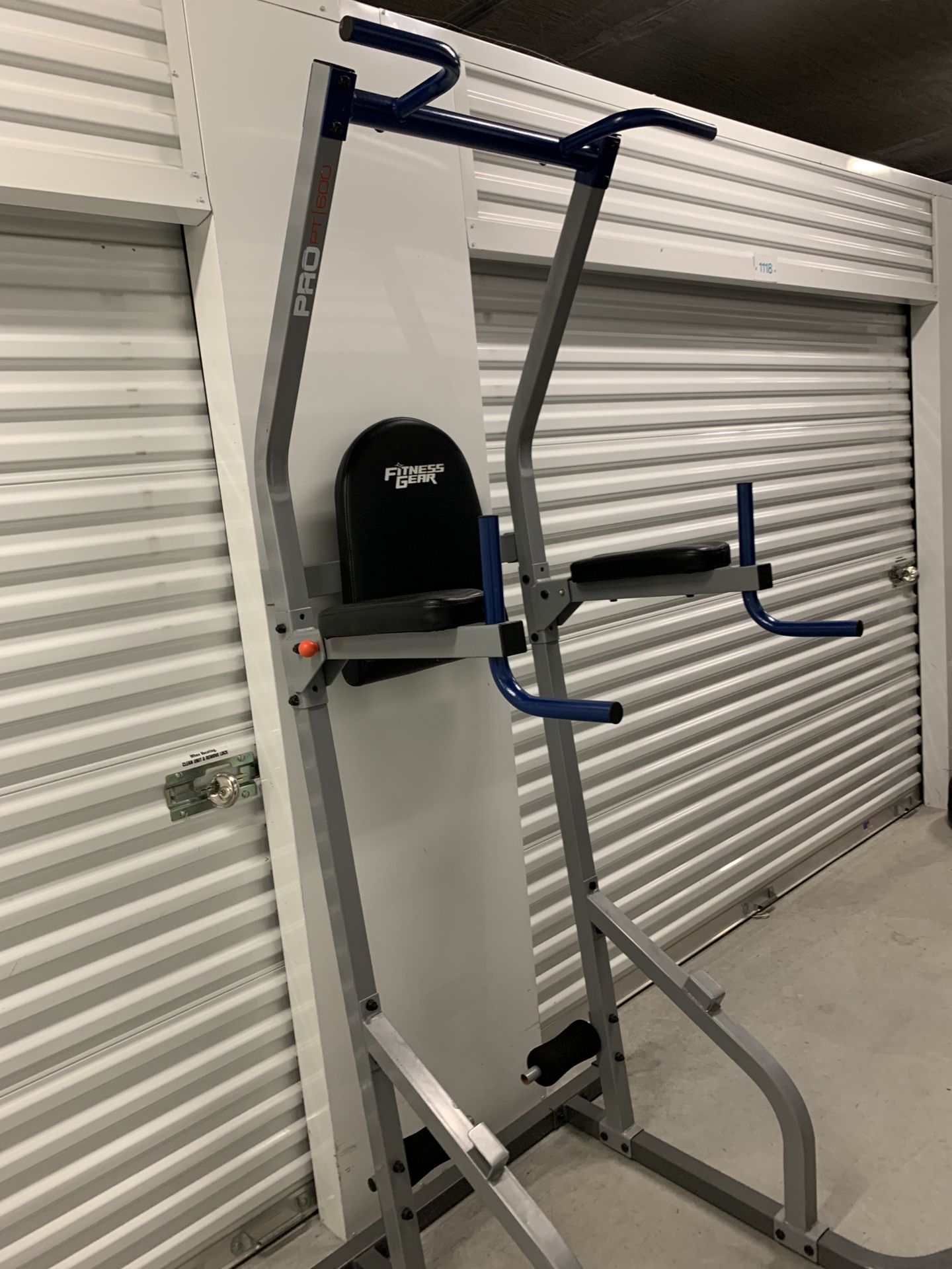 Fitness Gear Pro Power Tower for Sale in Oakland Park, FL OfferUp