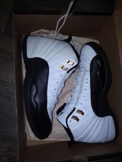 Jordan 12s size 10