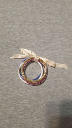 Plunder bracelets