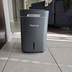 Reencle Prime Electric Composter - 14L Kitchen Composter, Decomposes Up to 2.2 lbs Food Waste Daily, Odorless Indoor Composting with Whisper