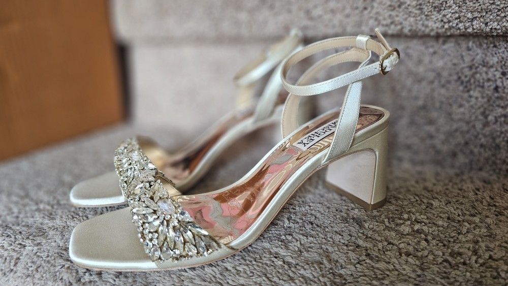 Badgley Mischka Size 7 New Low Block Wedding Heels 