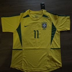Ronaldinho Retro Brazil 2002/2003 Home Kit 